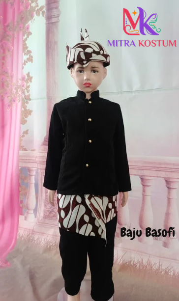 Baju Adat Basofi