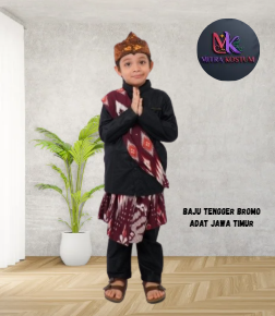 Baju Tengger Bromo Adat Jawa Timur