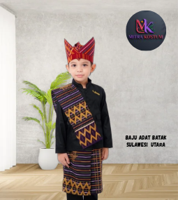 Baju Adat Batak Sulawesi Utara